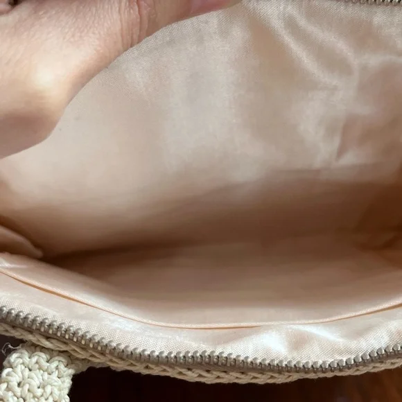 Vintage 60s Unbranded Crochet Knit Small Bag and Pouch - Picture 9 of 10